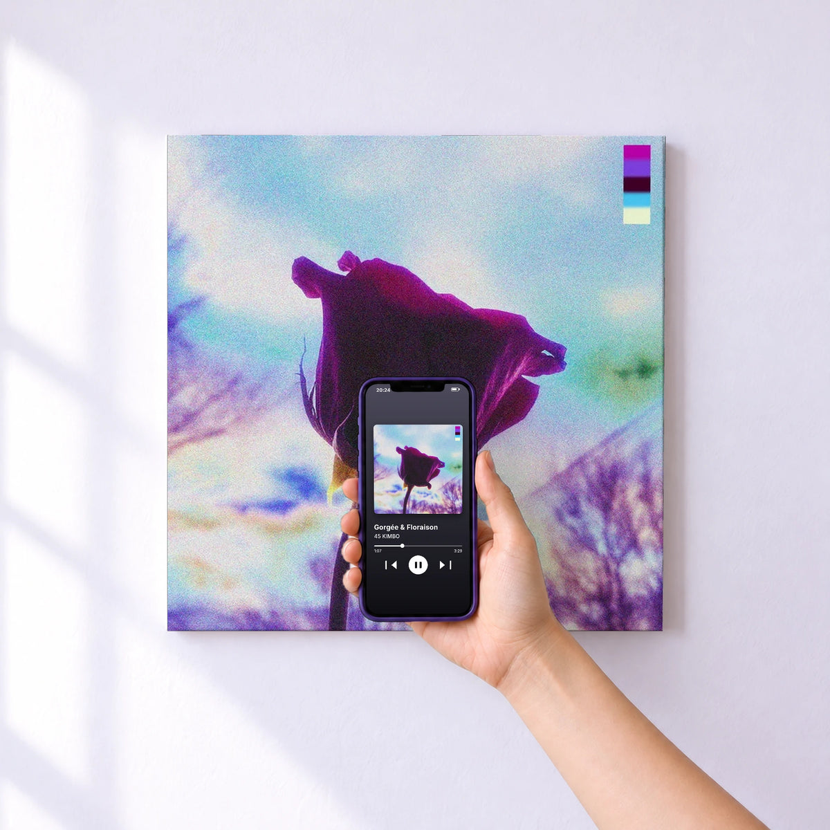 Affiche connectée Gorgée & Floraison de 45 KIMBO au mur : l'album se lance en approchant le téléphone