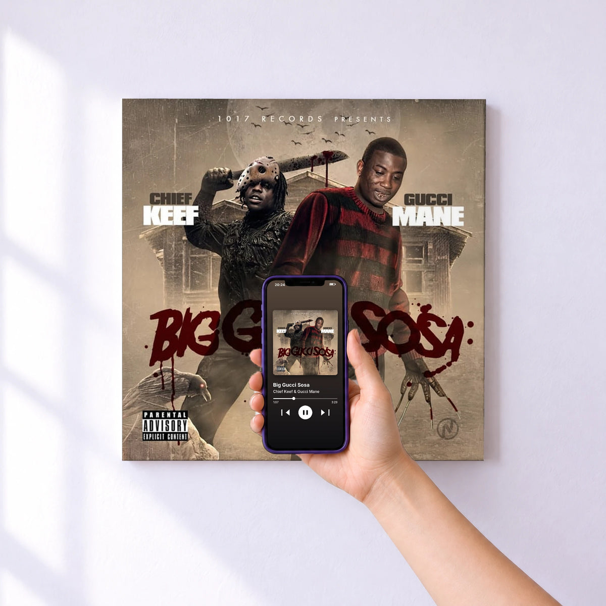 Affiche connectée Big Gucci Sosa de Chief Keef & Gucci Mane au mur : l'album se lance en approchant le téléphone