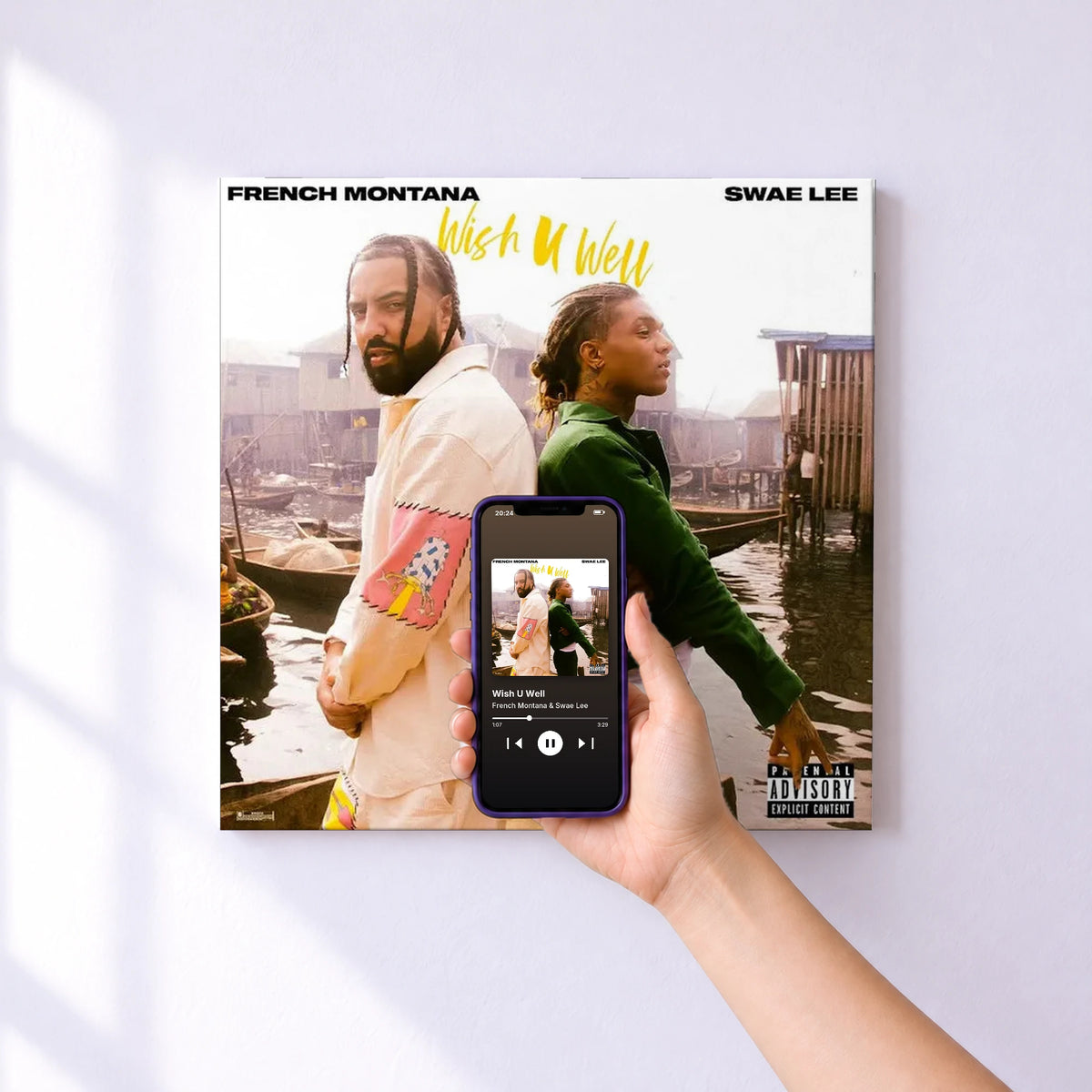 Affiche connectée Wish U Well de French Montana & Swae Lee au mur : l'album se lance en approchant le téléphone