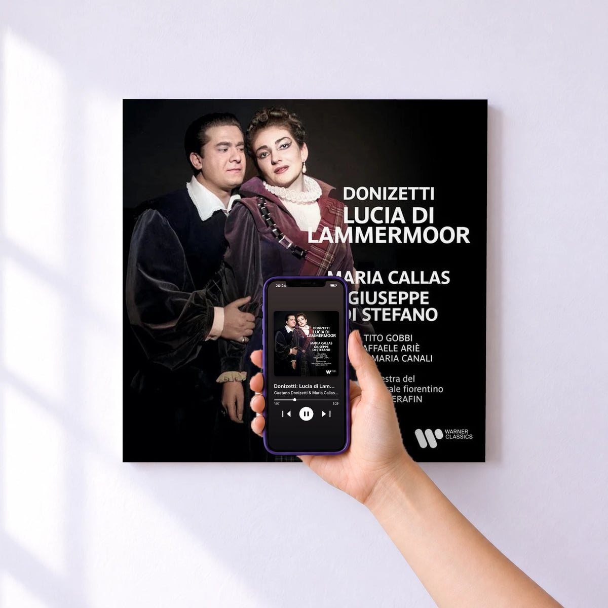 Affiche connectée Donizetti: Lucia di Lammermoor de Gaetano Donizetti & Maria Callas & Giuseppe Di Stefano & Orchestra del Maggio Musicale Fiorentino & Tullio Serafin au mur : l'album se lance en approchant le téléphone