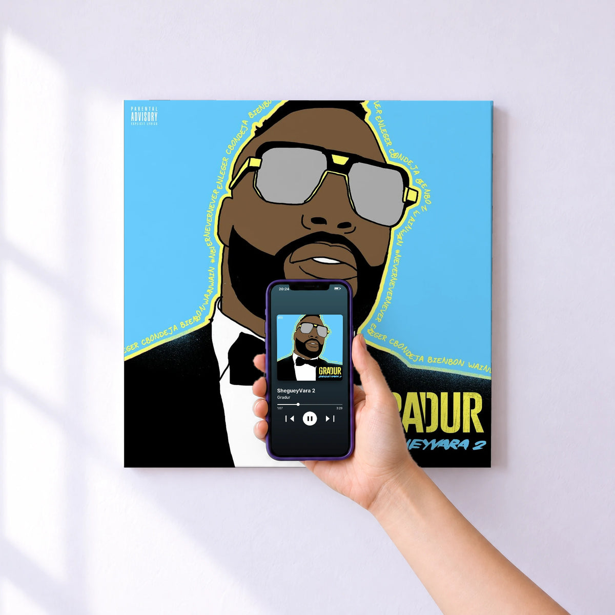 Affiche connectée ShegueyVara 2 de Gradur au mur : l'album se lance en approchant le téléphone
