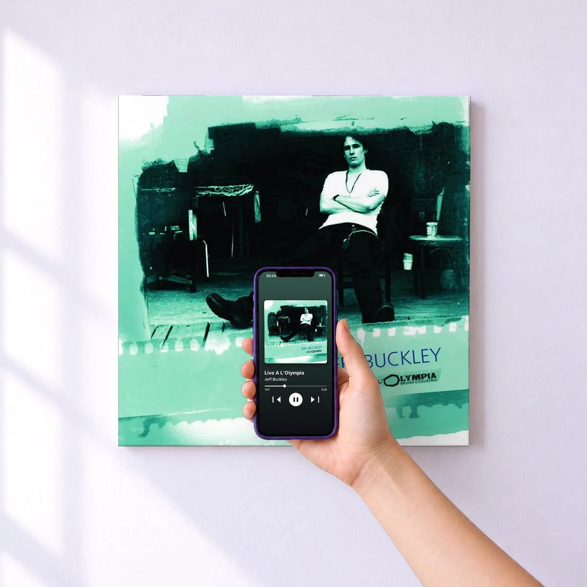 Affiche connectée Live A L'Olympia de Jeff Buckley au mur : l'album se lance en approchant le téléphone