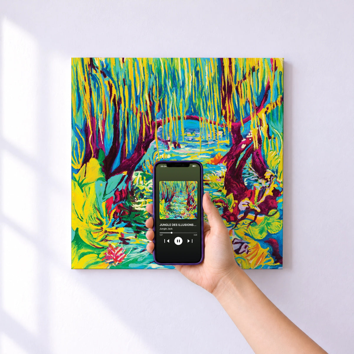 Affiche connectée JUNGLE DES ILLUSIONS VOL 2 de Jungle Jack au mur : l'album se lance en approchant le téléphone