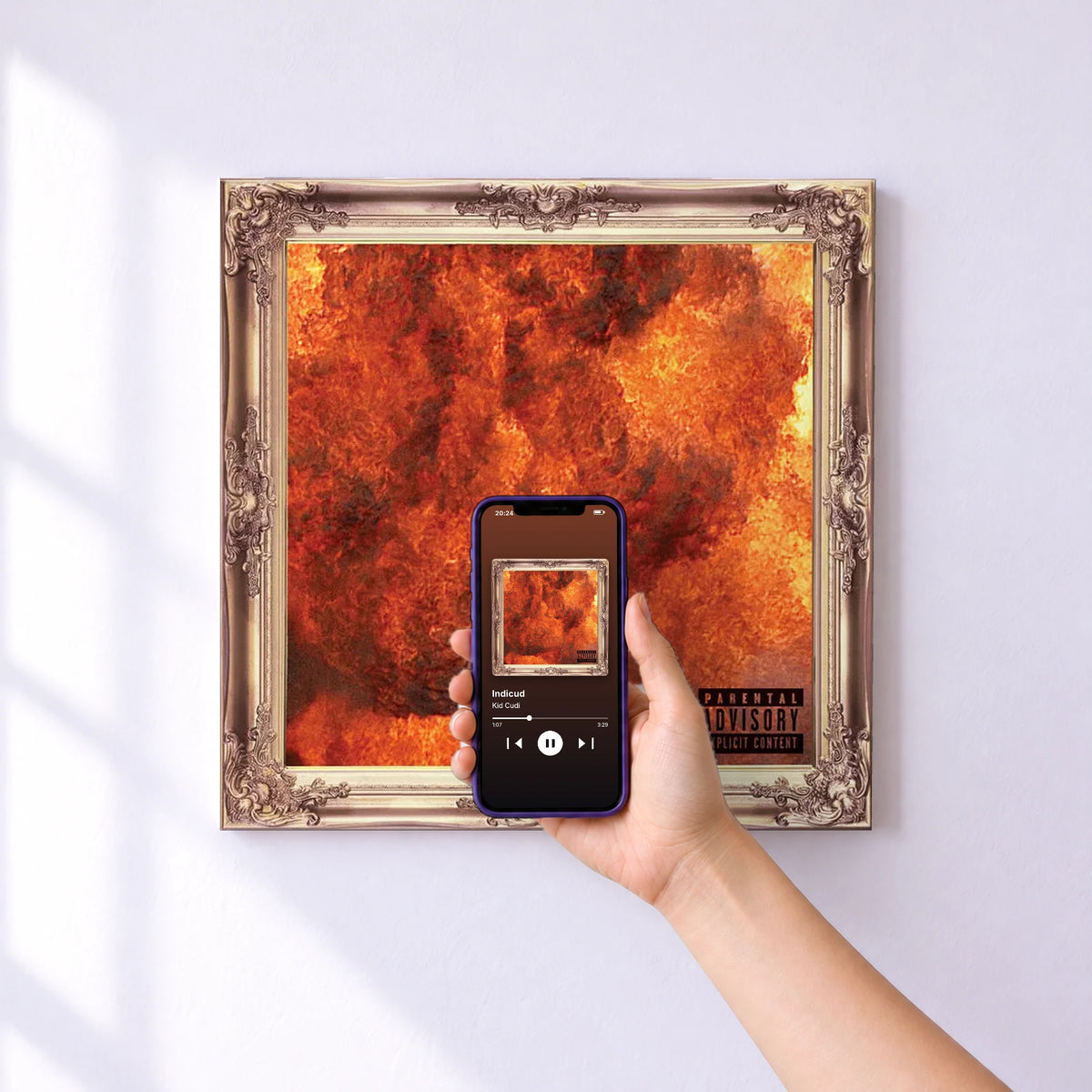 Affiche connectée Indicud de Kid Cudi au mur : l'album se lance en approchant le téléphone