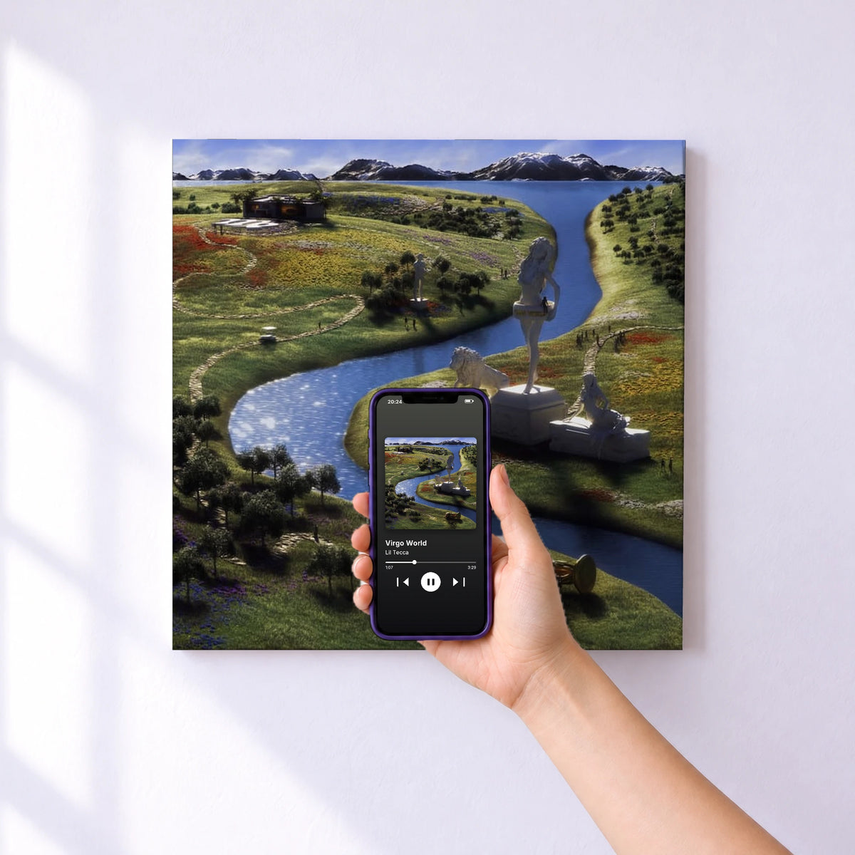 Affiche connectée Virgo World de Lil Tecca au mur : l'album se lance en approchant le téléphone