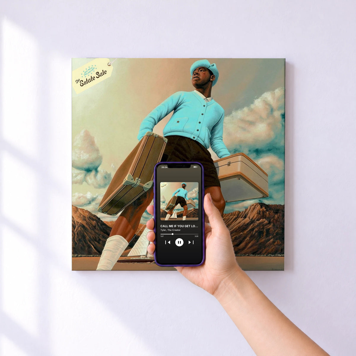 Affiche connectée CALL ME IF YOU GET LOST: The Estate Sale de Tyler, The Creator au mur : l'album se lance en approchant le téléphone