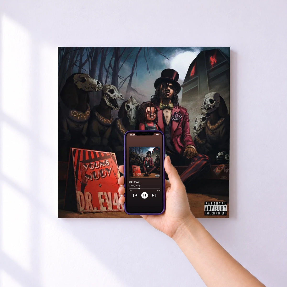 Affiche connectée DR. EV4L de Young Nudy au mur : l'album se lance en approchant le téléphone