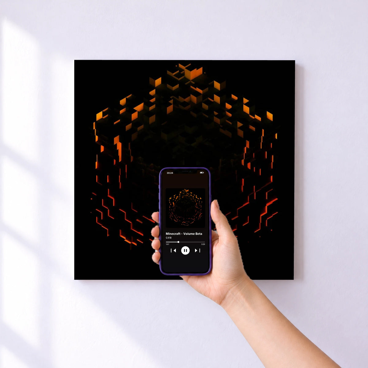 Affiche connectée Minecraft - Volume Beta de C418 au mur : l'album se lance en approchant le téléphone