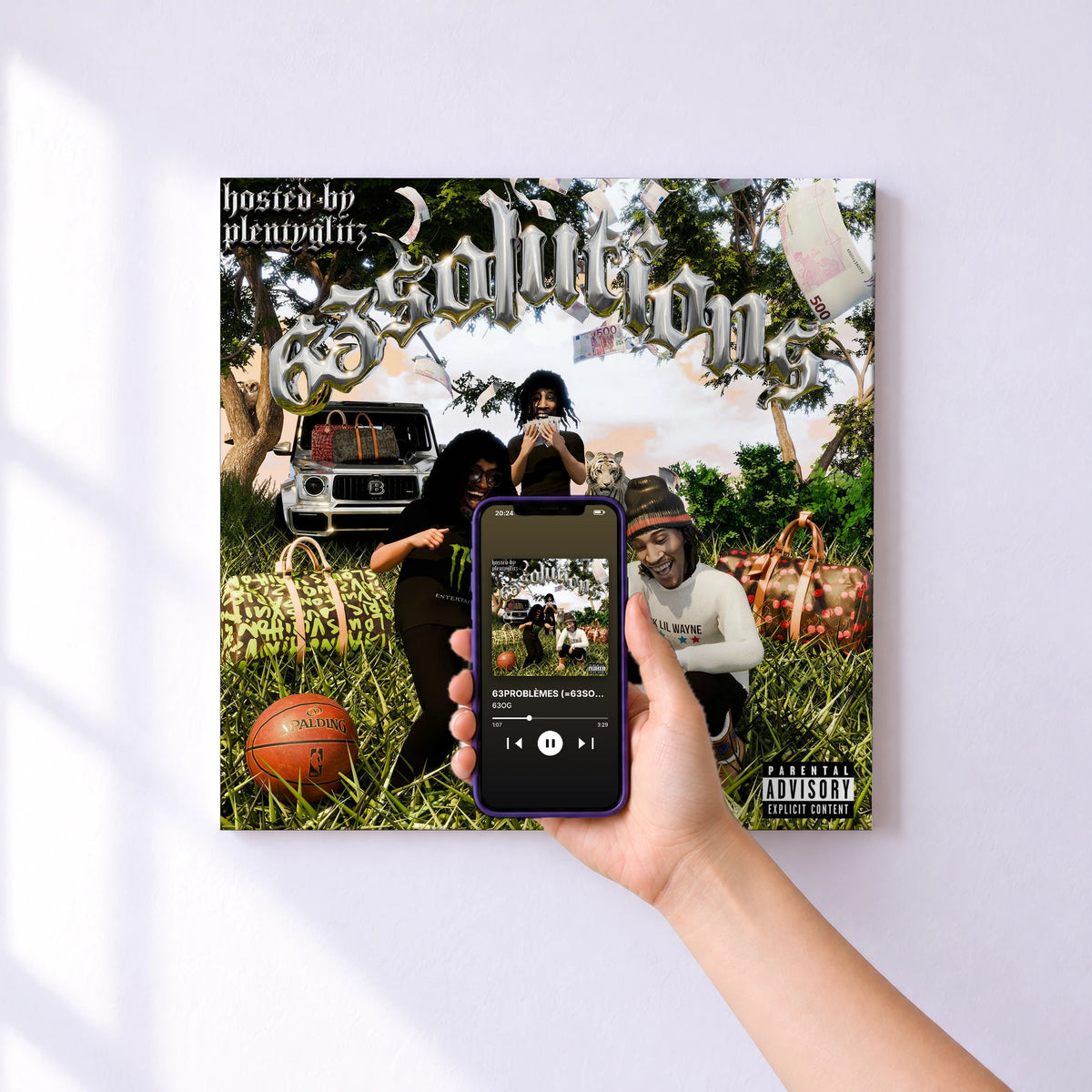 Affiche connectée 63PROBLÈMES (=63SOLUTIONS) de 63OG au mur : l'album se lance en approchant le téléphone