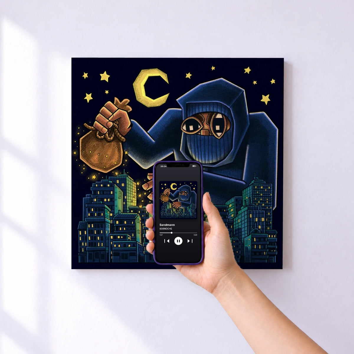 Affiche connectée Sandmann de 808NOCHE au mur : l'album se lance en approchant le téléphone