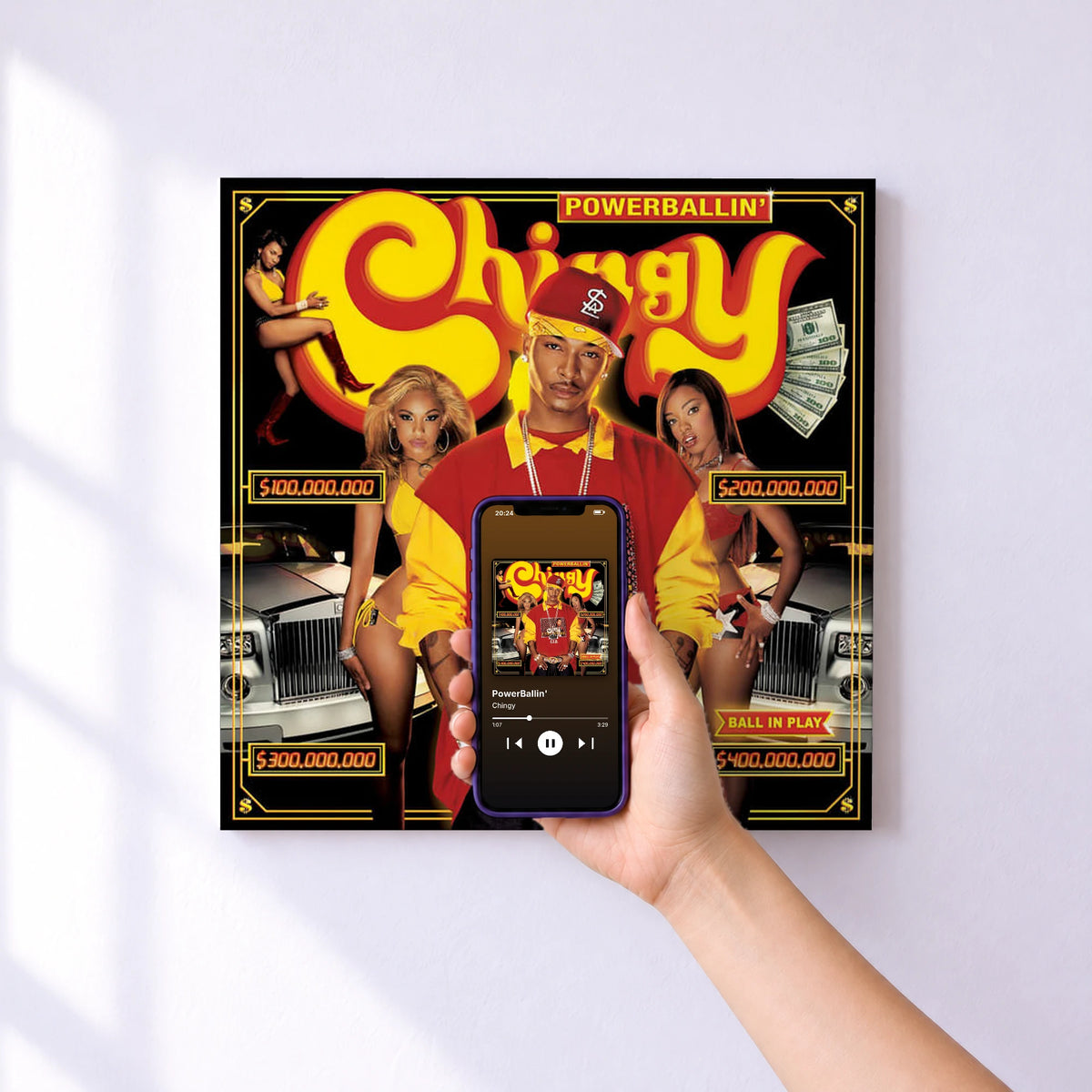 Affiche connectée PowerBallin' de Chingy au mur : l'album se lance en approchant le téléphone