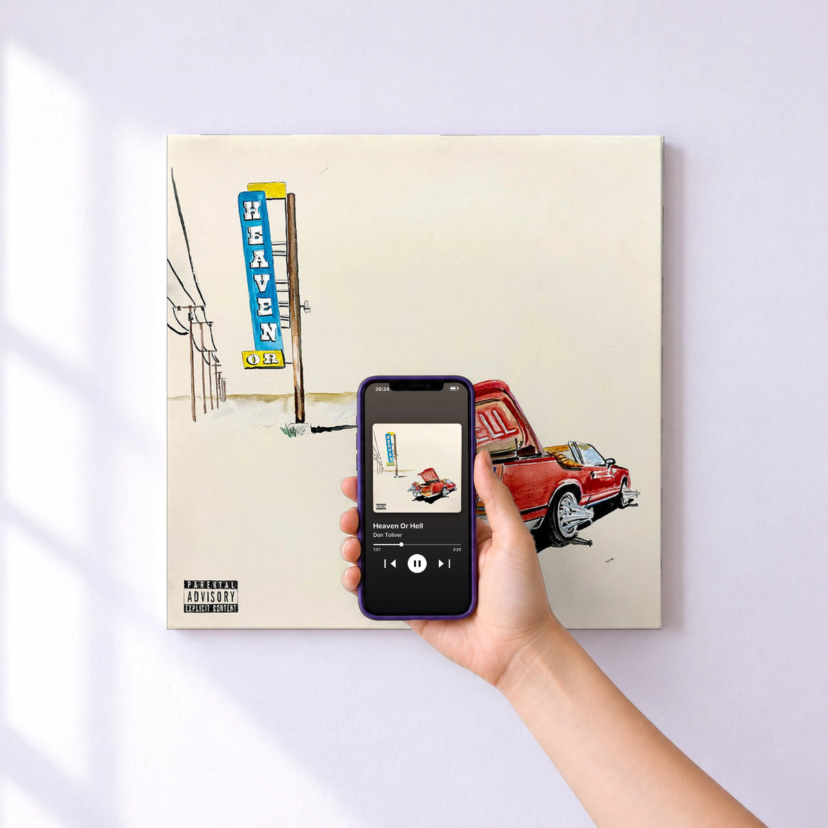 Affiche connectée Heaven Or Hell de Don Toliver au mur : l'album se lance en approchant le téléphone