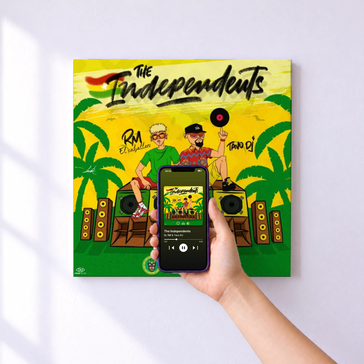 Affiche connectée The Independents de EL RM & Tavo DJ au mur : l'album se lance en approchant le téléphone