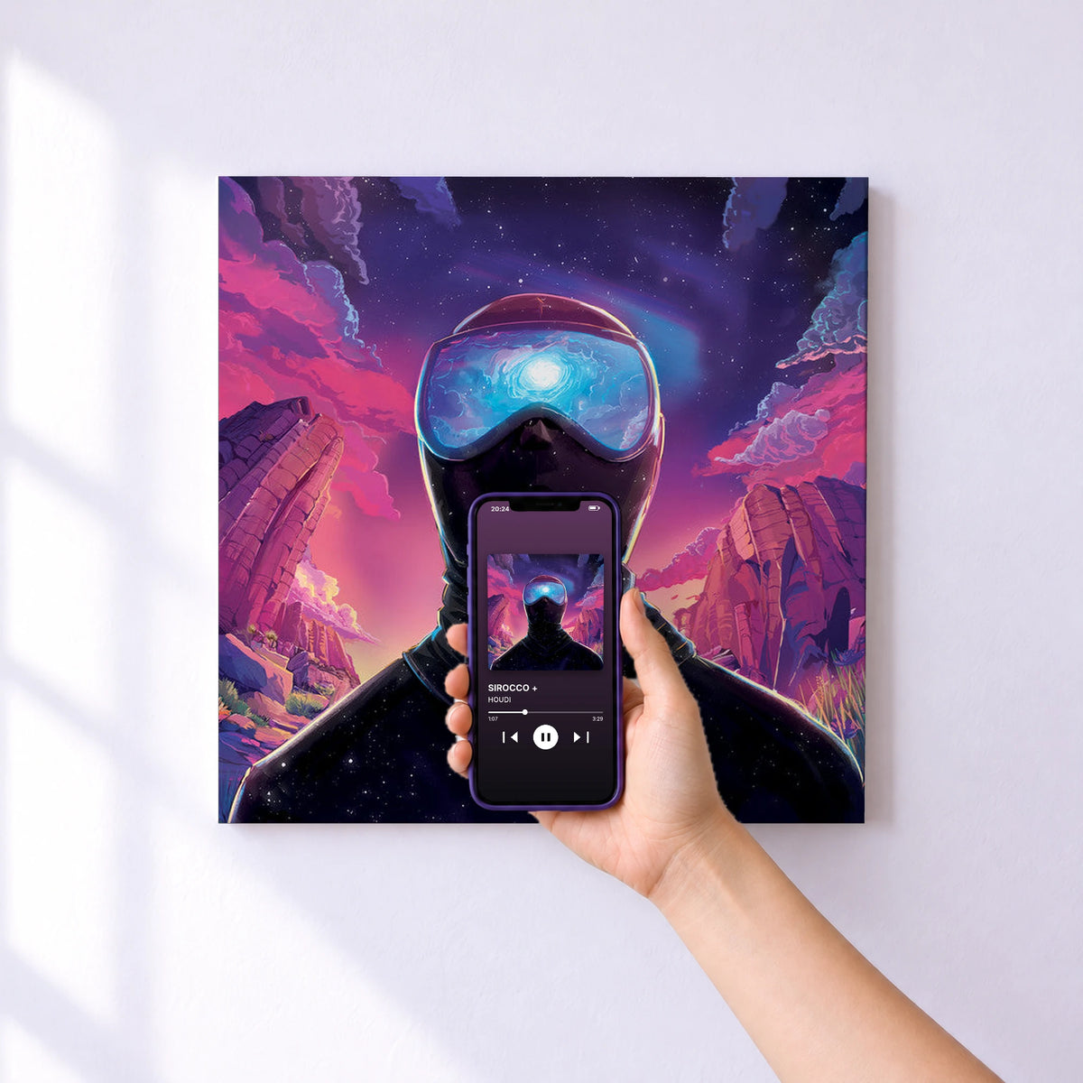Affiche connectée SIROCCO + de HOUDI au mur : l'album se lance en approchant le téléphone
