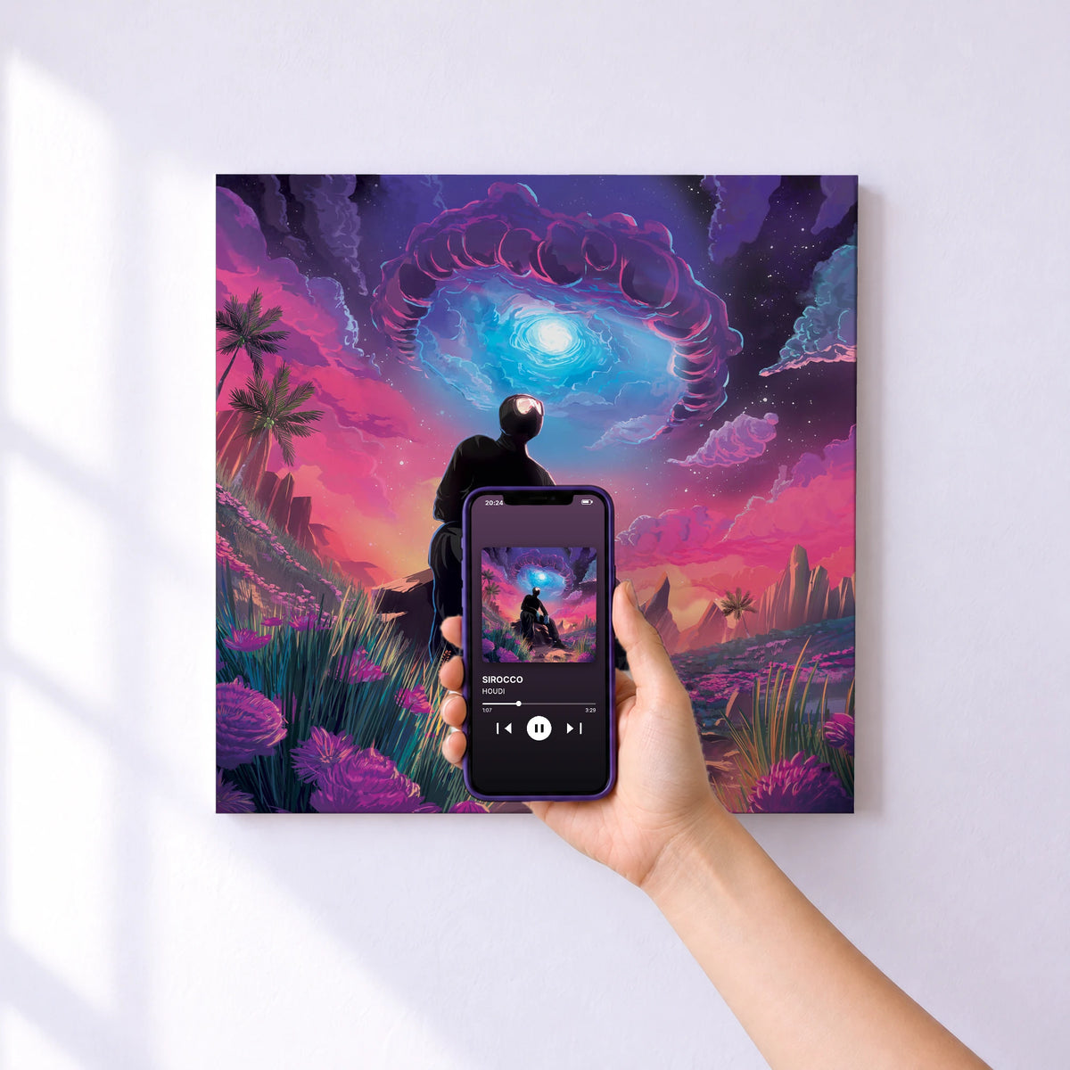 Affiche connectée SIROCCO de HOUDI au mur : l'album se lance en approchant le téléphone