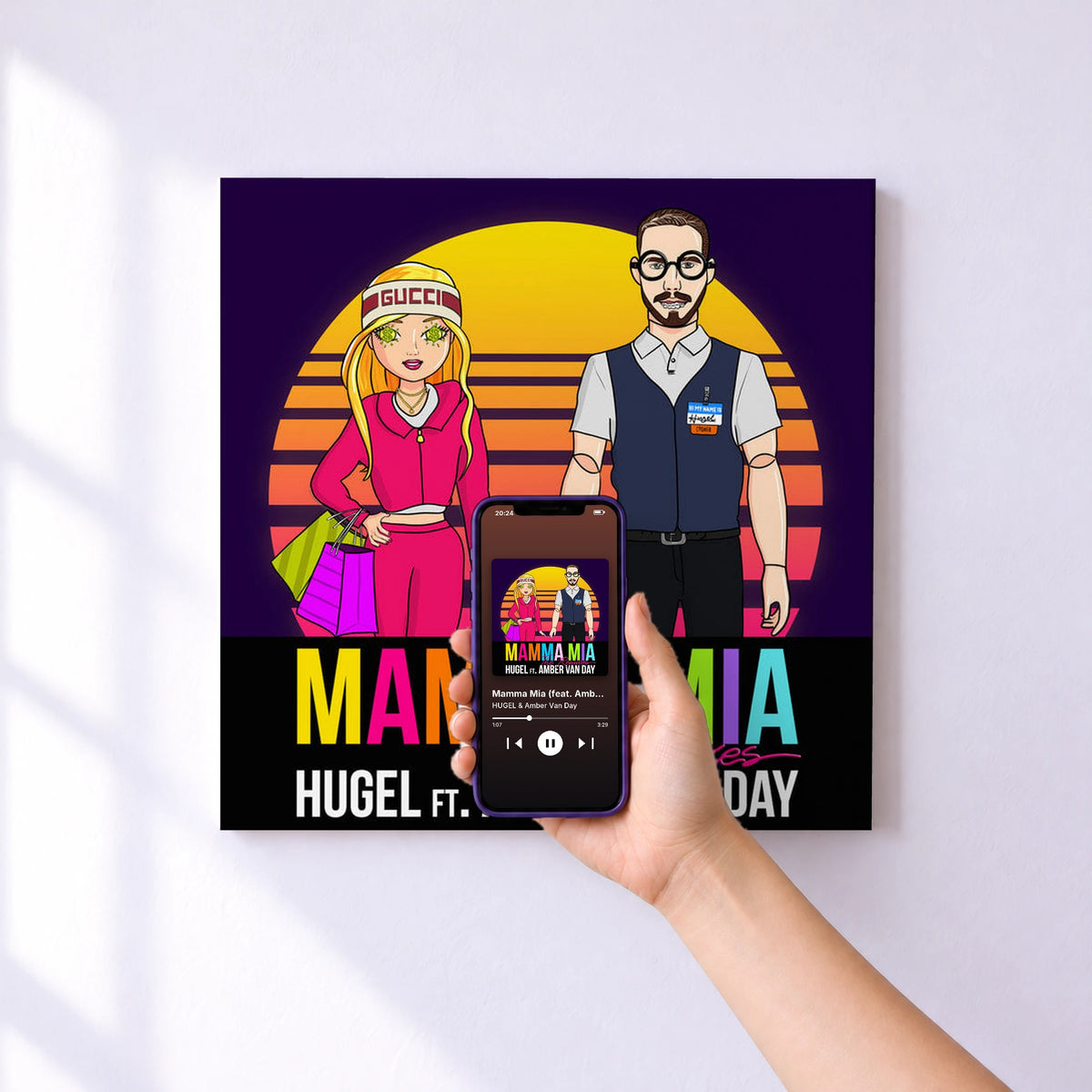 Affiche connectée Mamma Mia (feat. Amber Van Day) [The Remixes] de HUGEL & Amber Van Day au mur : l'album se lance en approchant le téléphone