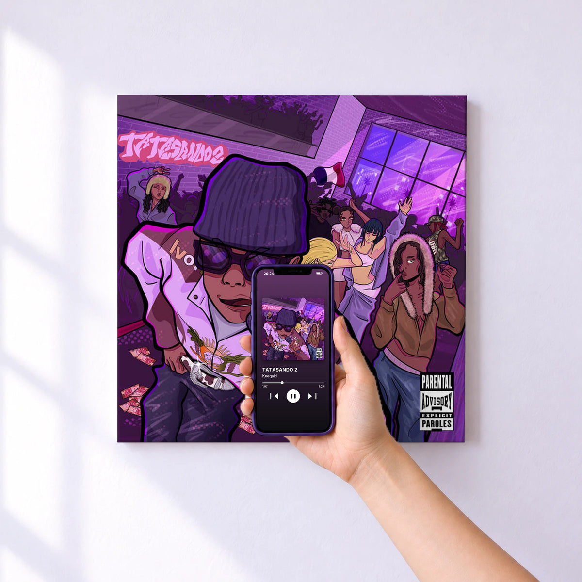 Affiche connectée TATASANDO 2 de Keeqaid au mur : l'album se lance en approchant le téléphone
