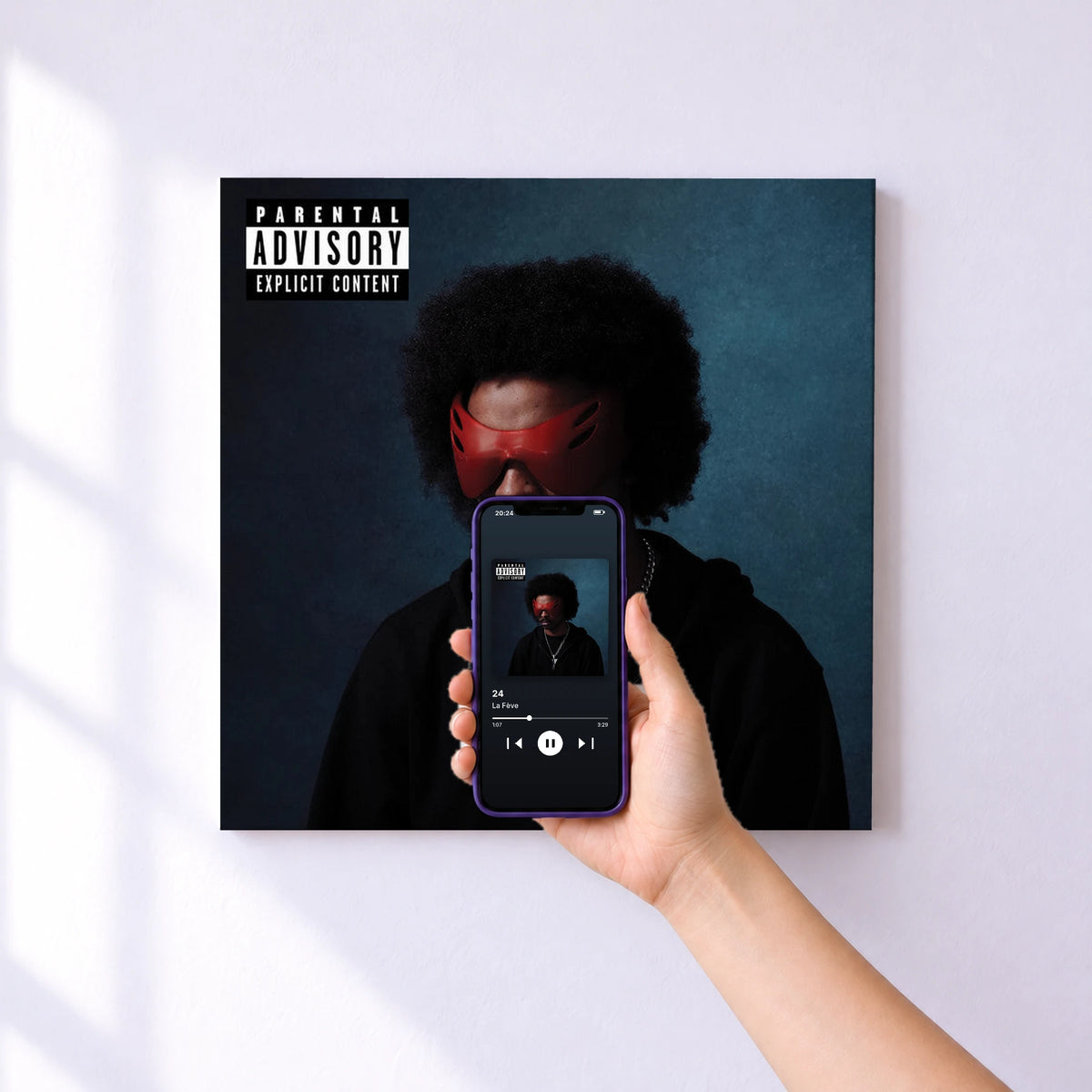 Affiche connectée 24 de La Fève au mur : l'album se lance en approchant le téléphone