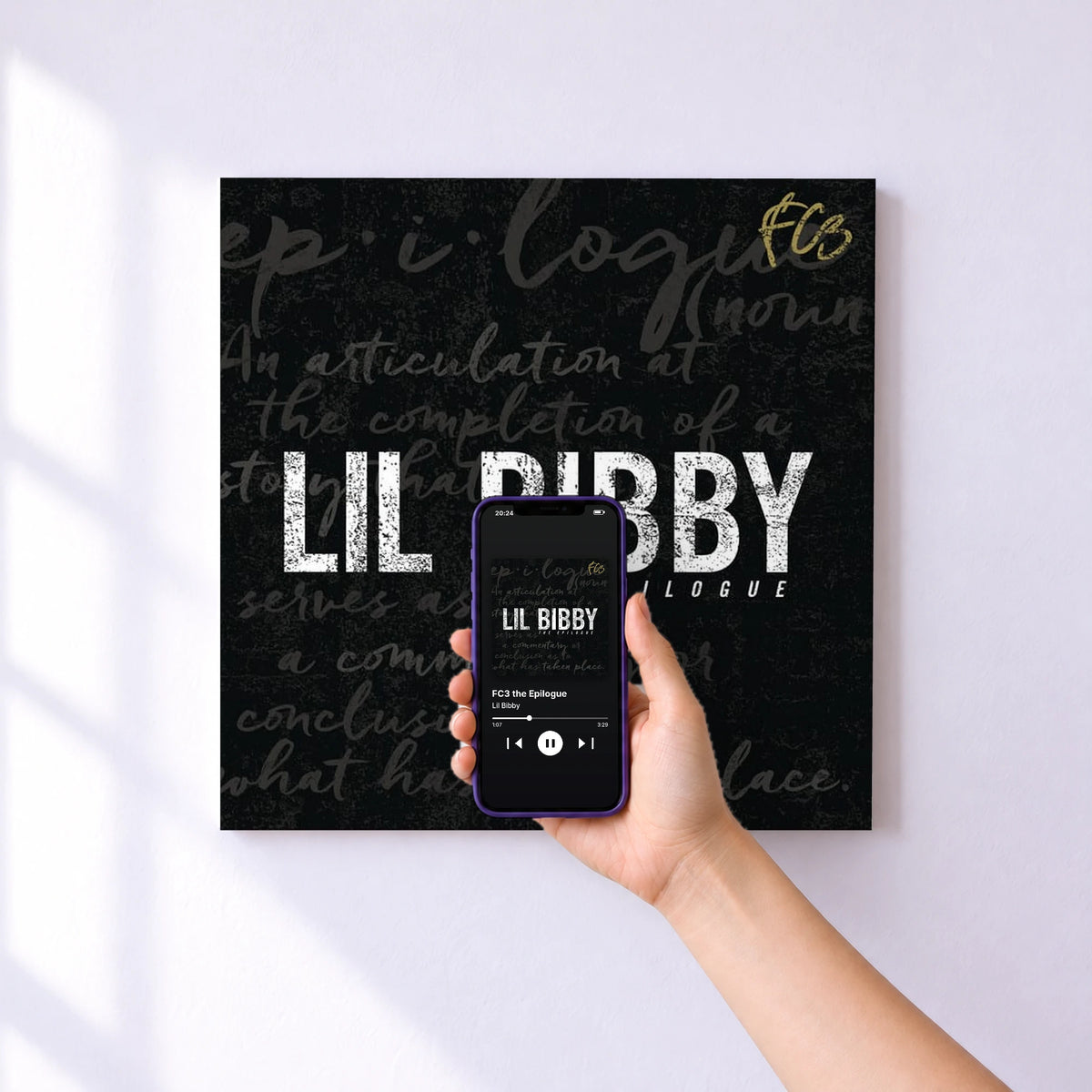 Affiche connectée FC3 the Epilogue de Lil Bibby au mur : l'album se lance en approchant le téléphone
