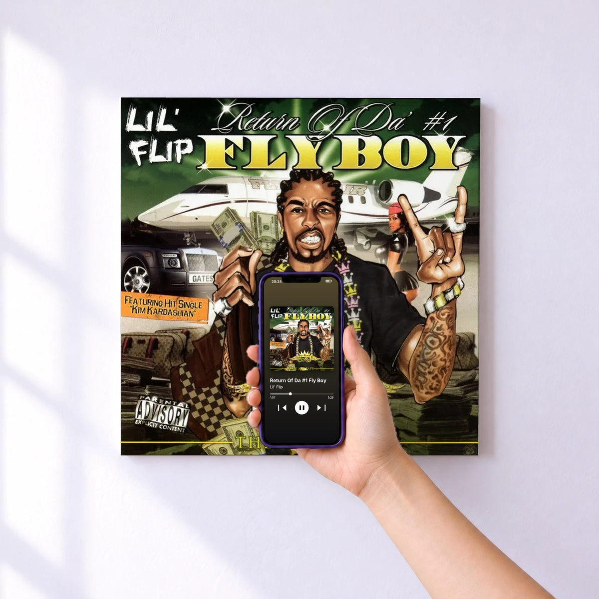 Affiche connectée Return Of Da #1 Fly Boy de Lil' Flip au mur : l'album se lance en approchant le téléphone