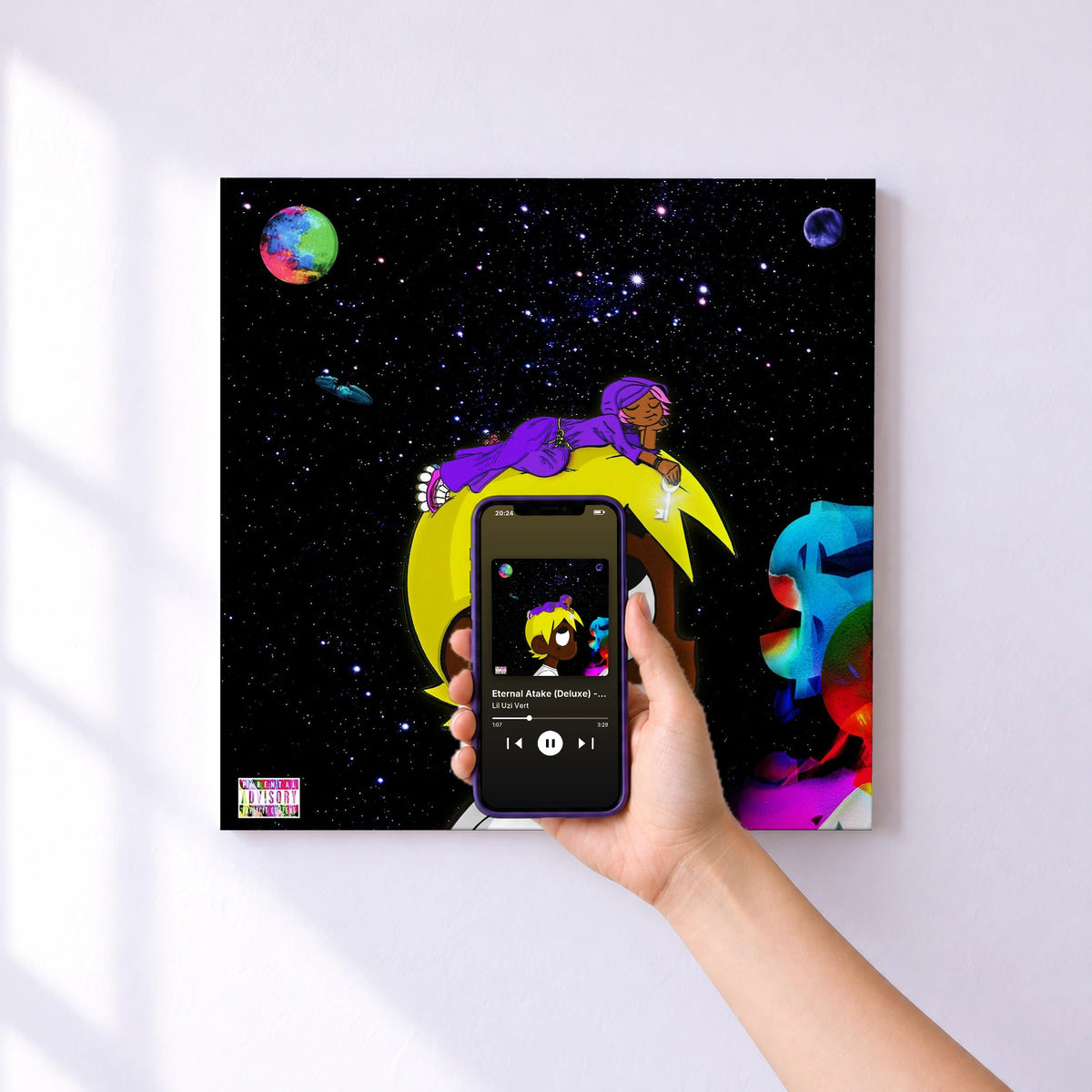 Affiche connectée Eternal Atake (Deluxe) - LUV vs. The World 2 de Lil Uzi Vert au mur : l'album se lance en approchant le téléphone