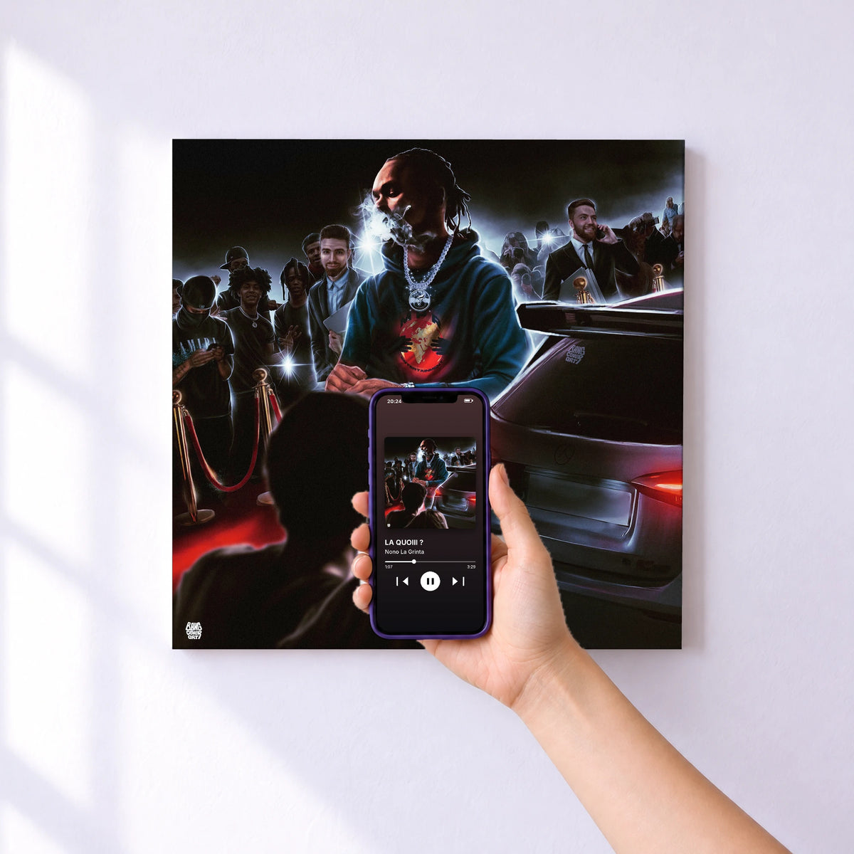 Affiche connectée LA QUOIII ? de Nono La Grinta au mur : l'album se lance en approchant le téléphone