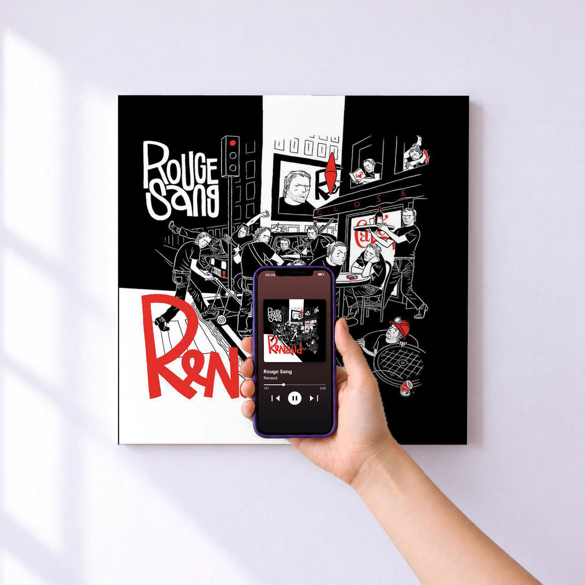 Affiche connectée Rouge Sang de Renaud au mur : l'album se lance en approchant le téléphone