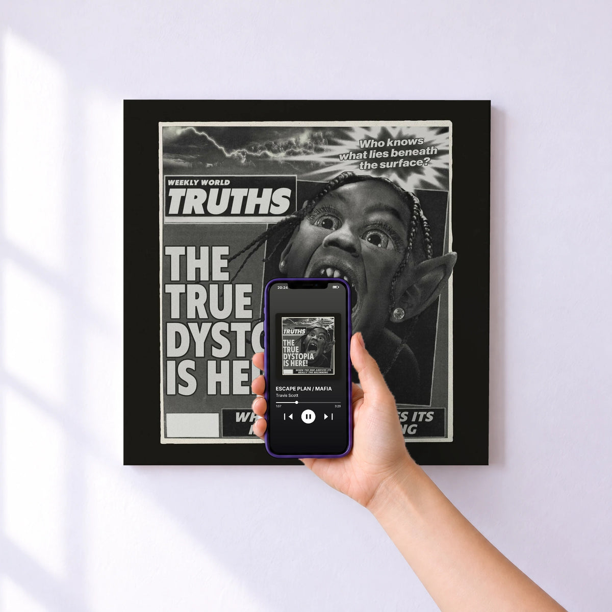 Affiche connectée ESCAPE PLAN / MAFIA de Travis Scott au mur : l'album se lance en approchant le téléphone