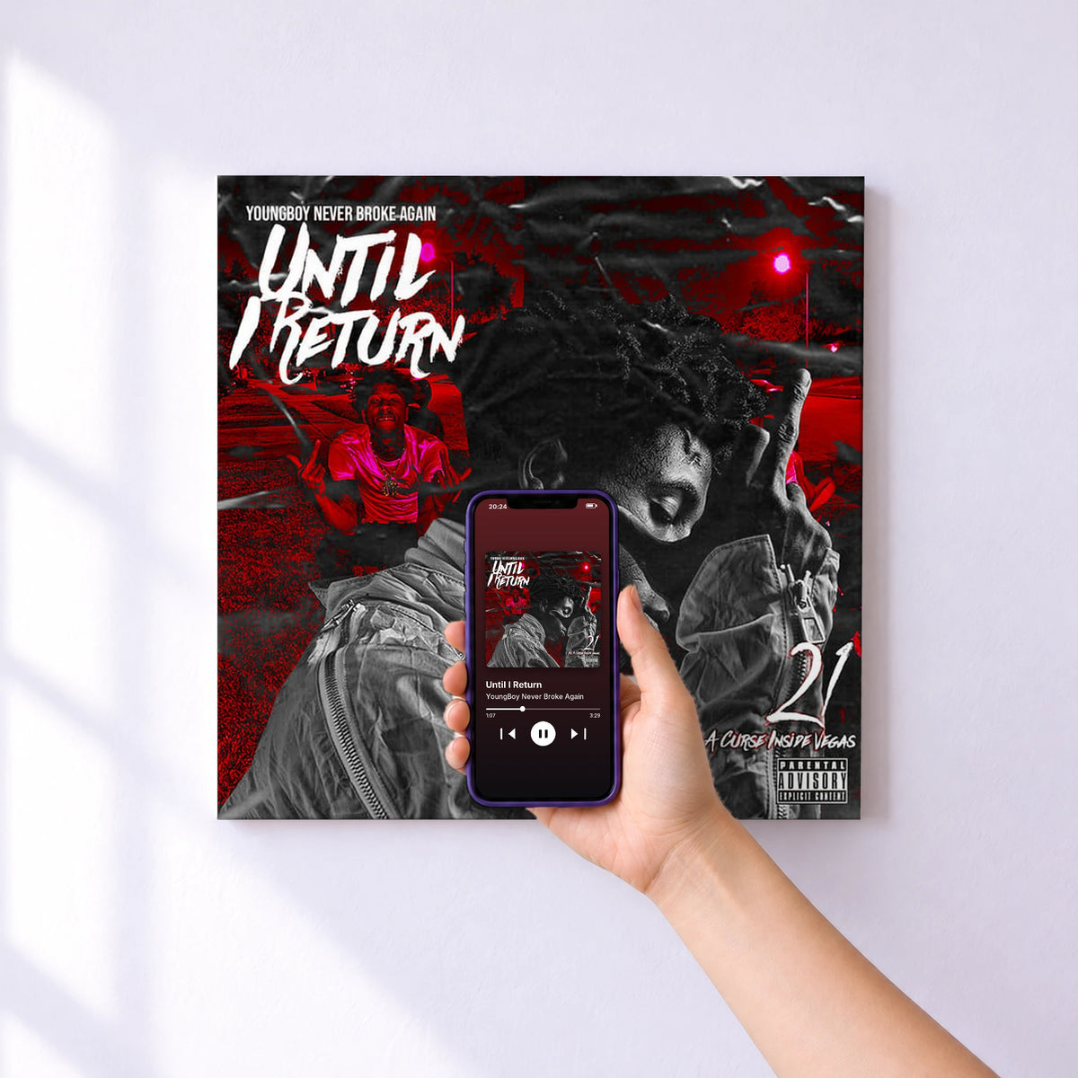 Affiche connectée Until I Return de YoungBoy Never Broke Again au mur : l'album se lance en approchant le téléphone