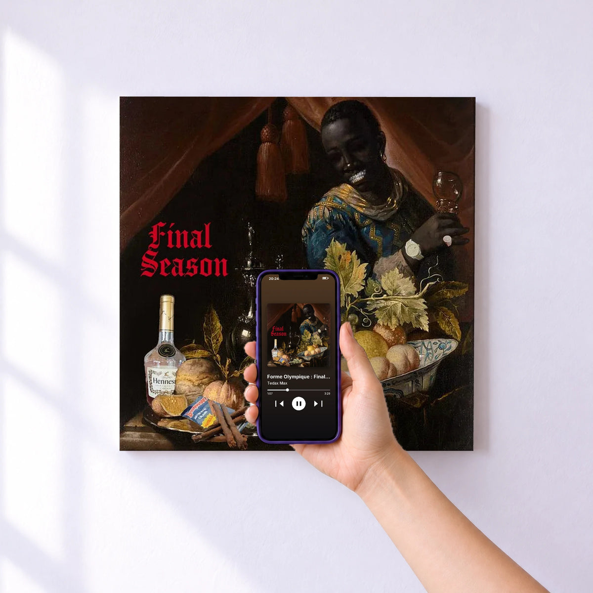 Affiche connectée Forme Olympique : Final Season de Tedax Max au mur : l'album se lance en approchant le téléphone